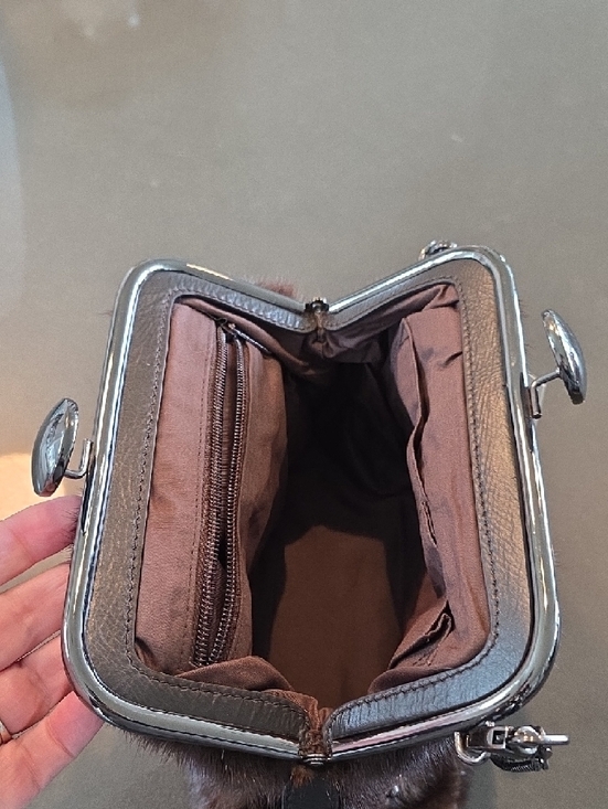 Brown Mink and Snake-Texture Evening Bag with Rhinestone Buckle & Kiss Closure - Picture 6 of 16